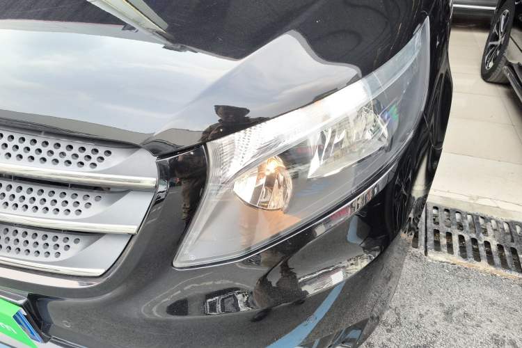 Used Mercedes-Benz Vito 2018 2.0T Business Version China V Emission Standard