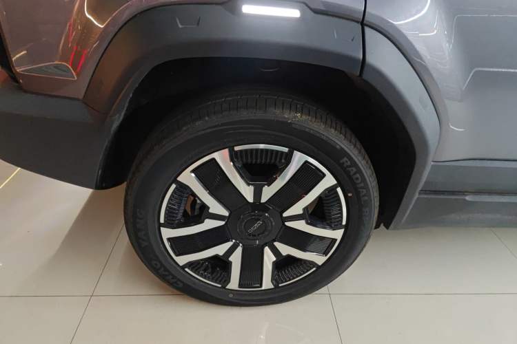 Used  03 2024 472km Four-Wheel Drive Long-Range Version
