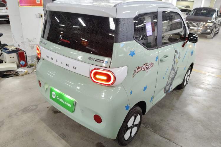 Used Wuling Hongguang MINIEV 2024 3rd Generation 215km Advanced Version
