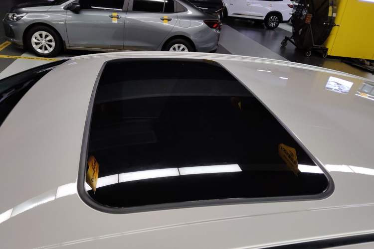 Used Toyota Camry 2021 2.0G Luxury Edition