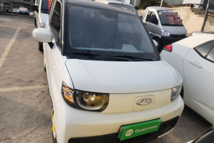 Used Chery QQ Ice Cream 2022 170km Sundae Phosphate Lithium-Ion