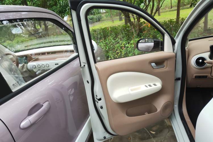 Used Wuling Hongguang MINIEV 2025 Four-Door Version Advanced Edition
