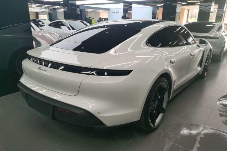 Used Porsche Taycan 2022 Taycan