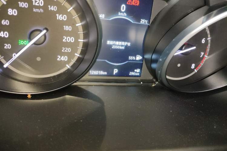 Used Land Rover Discovery Sport 2019 240 PS SE Version China V Standard
