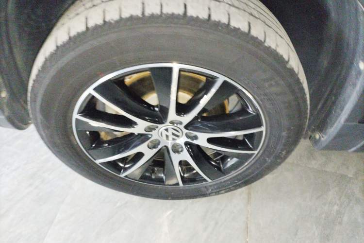 Used Volkswagen Tiguan 2016 300TSI Automatic Two-Wheel Drive Luxury Edition