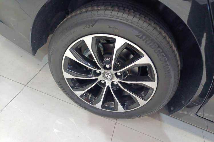 Used Toyota Avalon 2022 2.0L Luxury Edition
