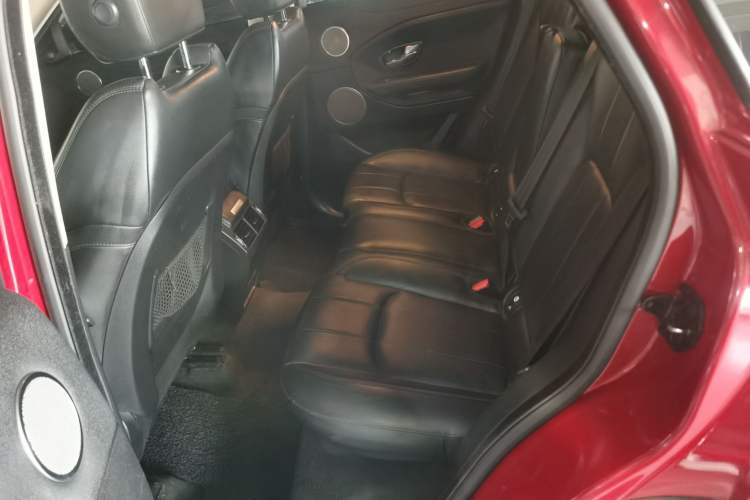 Used Land Rover Range Rover Evoque 2016 2.0T SE Smart Glow Edition
