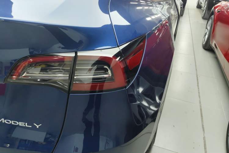 Used Tesla Model Y 2022 Rear-Wheel-Drive Version
