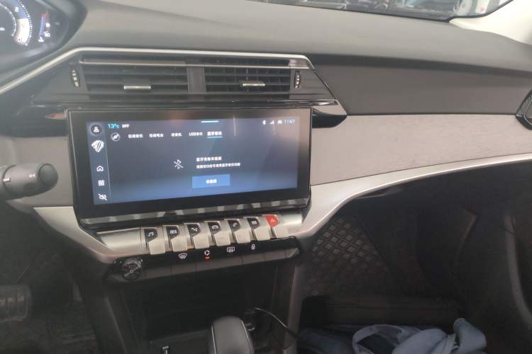 Used Peugeot 408 2022 1.6T Light-Chasing Edition
