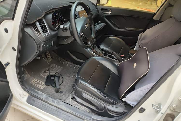 Used Kia K3 2016 1.6L Automatic GLS
