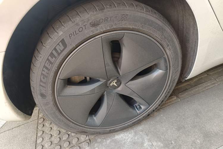 Used Tesla Model 3 2020 Revised Version Standard Range Rear-Wheel Drive – Upgraded Edition