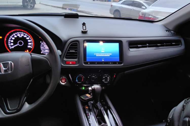 Used Honda Vezel 2017 1.8L CVT Front-Wheel Drive Pioneer Edition
