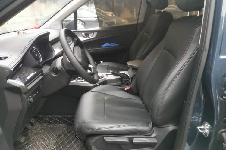 Used Wuling Jiachen 2022 1.5L Manual Enjoyment Elite Model