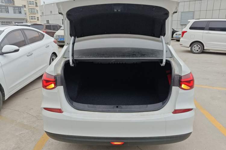 Used Chevrolet Monza 2022 320 Automatic Enjoyment Edition
