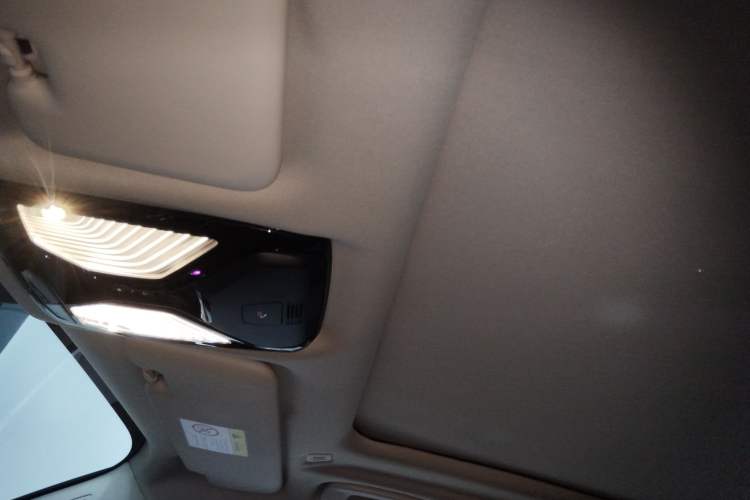 Used BMW X5 2019 xDrive40i Luxury Model with M Sport Package
