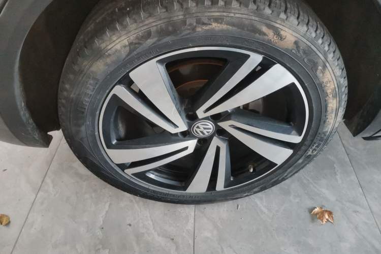 Used Volkswagen Touareg 2019 2.0 TSI Ruiyi Edition China V Standard
