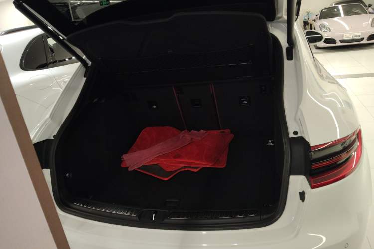 Used Porsche Macan 2017 Macan 2.0T
