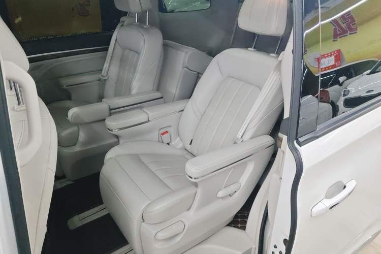 Used GAC Trumpchi M8 2018 320T Luxury Edition
