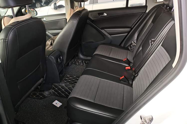 Used Volkswagen Tiguan 2016 280TSI Automatic Two-Wheel-Drive Silk Road Style Edition