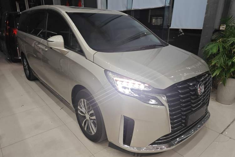 Used Buick GL8 2023 ES Lu Zun Comfort Model
