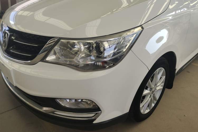 Used Baojun 730 2016 1.5L Manual Comfort Version 7 Seats China V Emission Standard