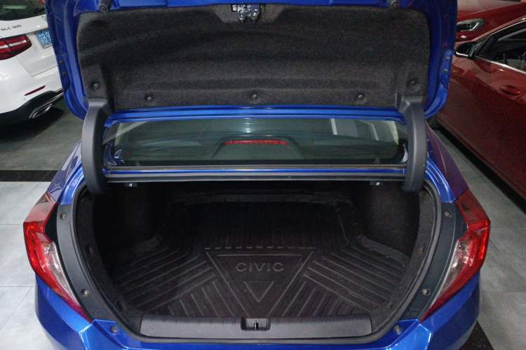 Used Honda Civic 2016 220TURBO CVT Prestige Edition
