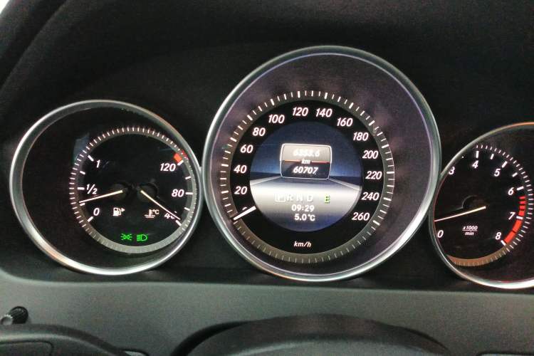 Used Mercedes-Benz C-Class 2013 C 180 Classic Grand Edition