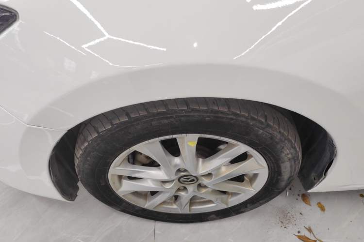 Used Mazda Mazda 3 Axela 2017 Sedan 1.5L Automatic Luxury Model Emission Standard China V
