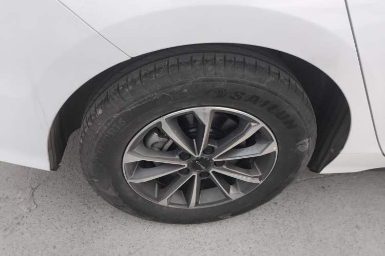 Used BYD Destroyer 05 2024 HONOR Edition DM-i 55KM Luxury Model
