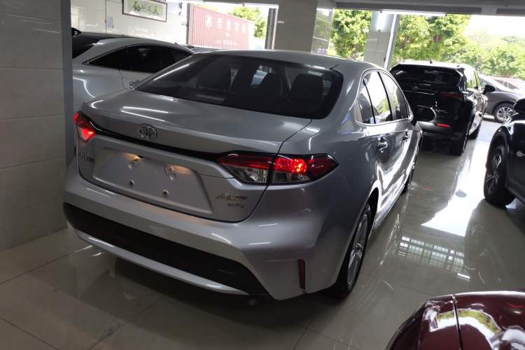 Used Toyota Levin 2019 185T CVT Luxury Edition China VI Standard

