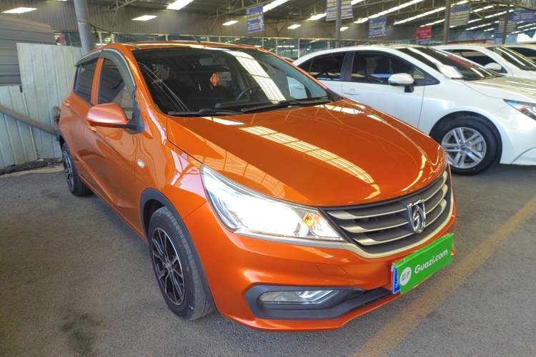 Used Baojun 310 2016 1.2L manual Comfort trim level
