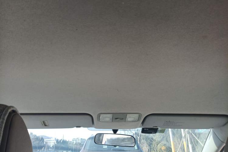 Used Hyundai Verna (older generation) 2014 1.4L Manual Smart GLS Trim