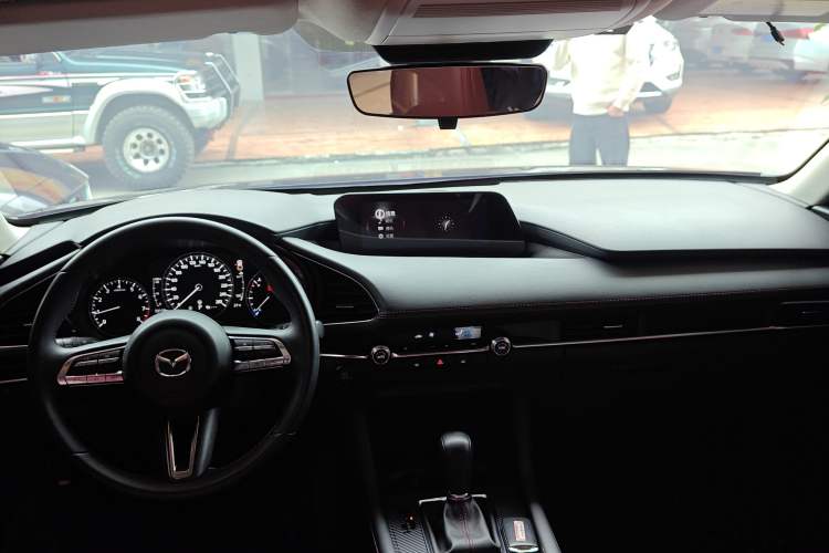 Used Mazda Mazda 3 Axela 2022 2.0L Automatic Zhi Rui Obsidian Edition