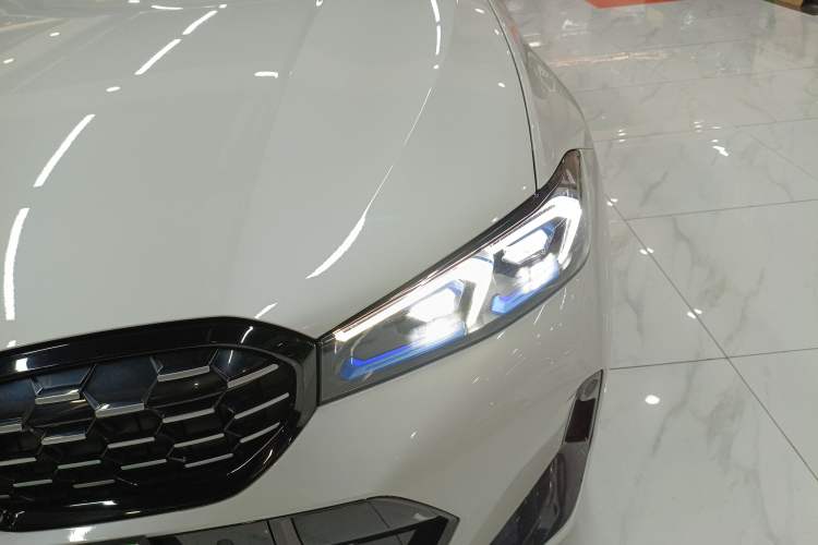 Used BMW 3 Series 2023 330Li M Sport Night Edition Package
