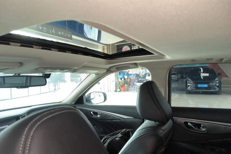 Used Infiniti Q50L 2016 2.0T Ambition Edition
