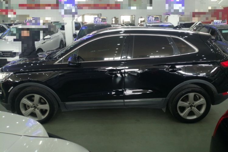 Used Lincoln MKC 2017 2.0T Two-Wheel Drive Deluxe Edition