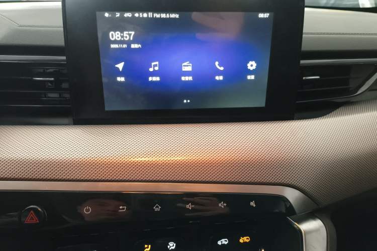 Used BAIC Beijing X3 2019 1.5L Manual Glory Edition
