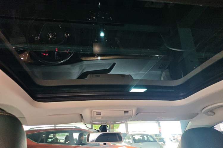 Used Volkswagen Tharu 2020 280TSI Two-Wheel Drive Comfort Edition China VI Standard
