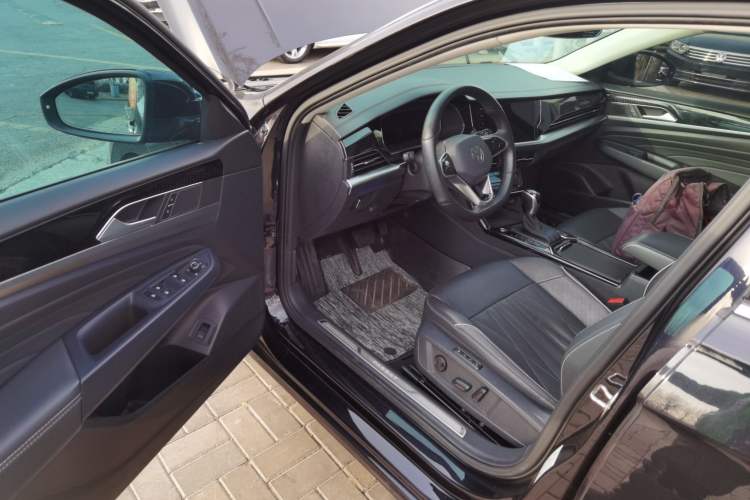 Used Volkswagen Passat 2022 330TSI Luxury Edition
