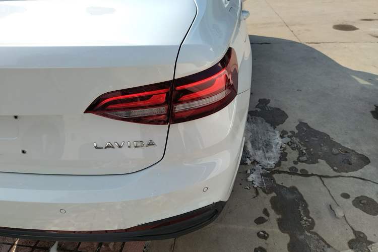 Used Volkswagen Lavida 2024 1.5L Automatic DeYi Edition
