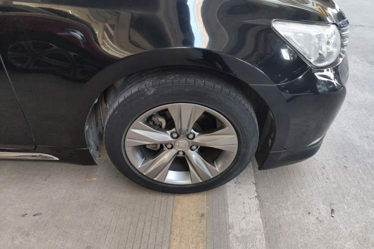 Used Toyota Crown 2015 2.5L Smart Edition
