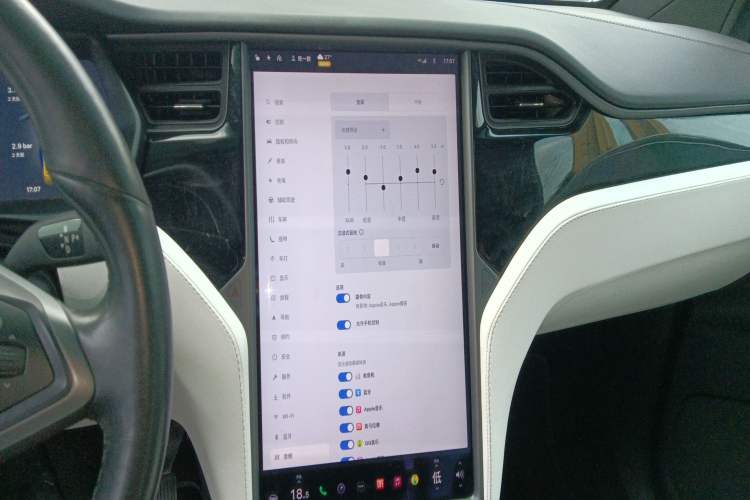 Used Tesla Model X 2019 Long-Range Version
