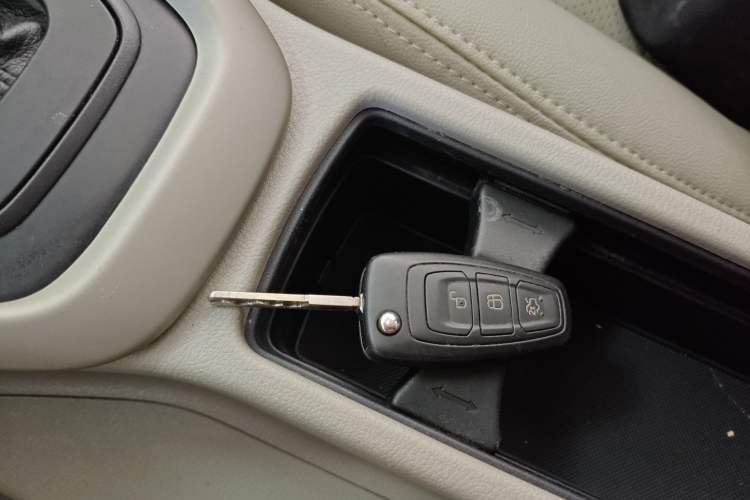 Used Ford Focus 2017 Sedan 1.6L Automatic Comfort Plus SmartDrive Edition
