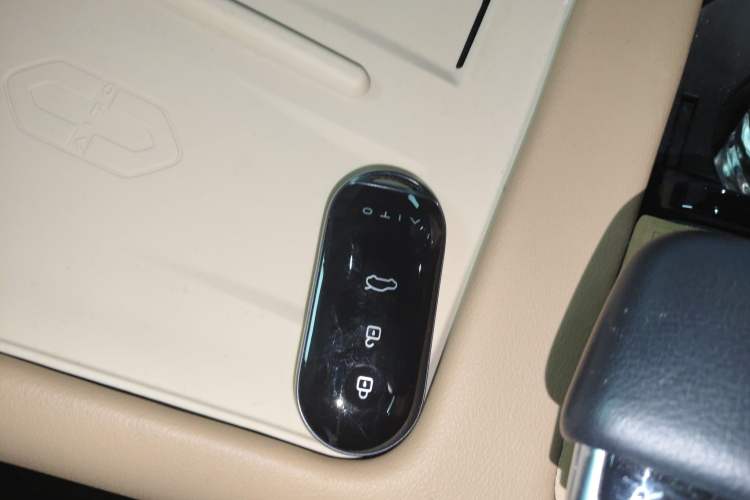 Used Hima AITO M7 2022 1.5T Rear-Drive Comfort Edition
