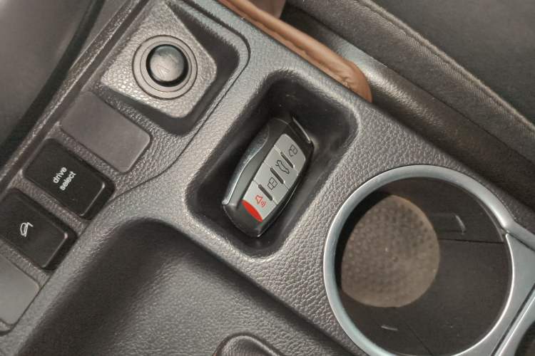 Used Haval M6 2019 1.5T DCT Two-Wheel Drive Elite Version China VI Standard
