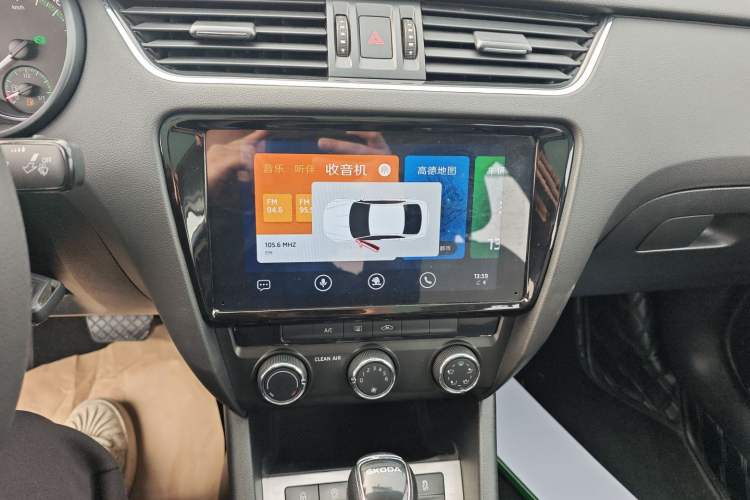 Used Skoda Octavia 2020 1.5L Automatic SmartDrive Comfort Edition
