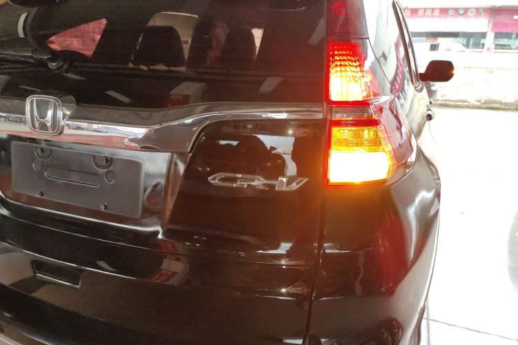 Used Honda CR-V 2016 2.0L two-wheel drive Urban Edition