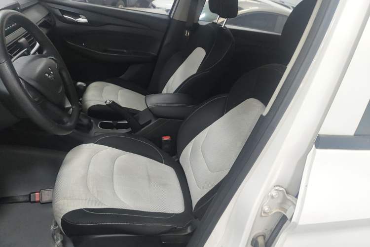 Used Wuling Hongguang S3 2018 1.5L Manual Standard Version China V Standard
