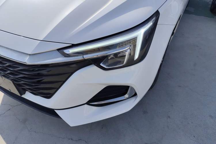 Used Roewe i6 MAX New Energy 2023 EV 420 Skyroof Special Edition
