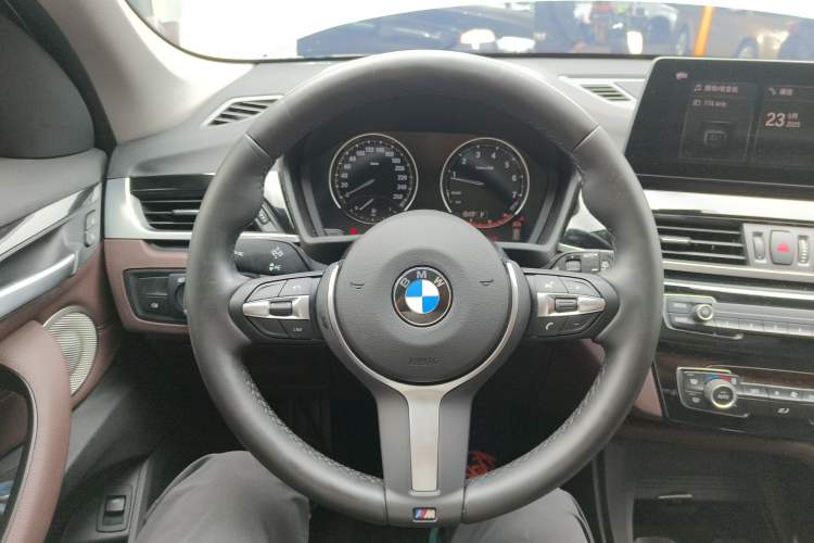 Used BMW X1 2022 sDrive25Li Leading Model
